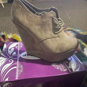 Taupe platform booties